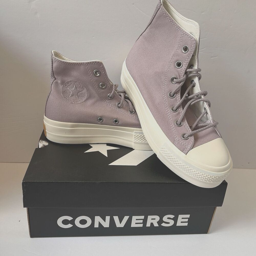 Converse Womens 7 Chuck Taylor All Star Lift High Top Sneakers Lucid Lilac NIB